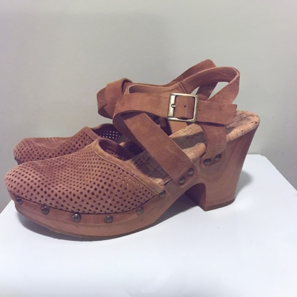 Korks ABLOOM studded perforated suede leather shoes - Picture 12 of 16